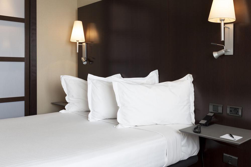 Ac Hotel Oviedo Forum By Marriott Eksteriør billede