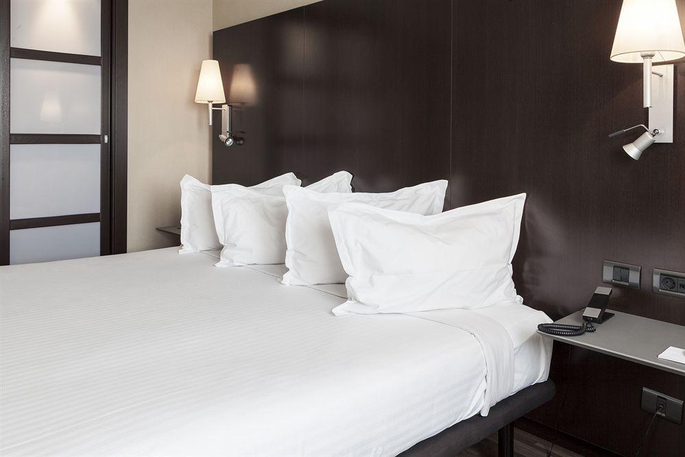 Ac Hotel Oviedo Forum By Marriott Eksteriør billede
