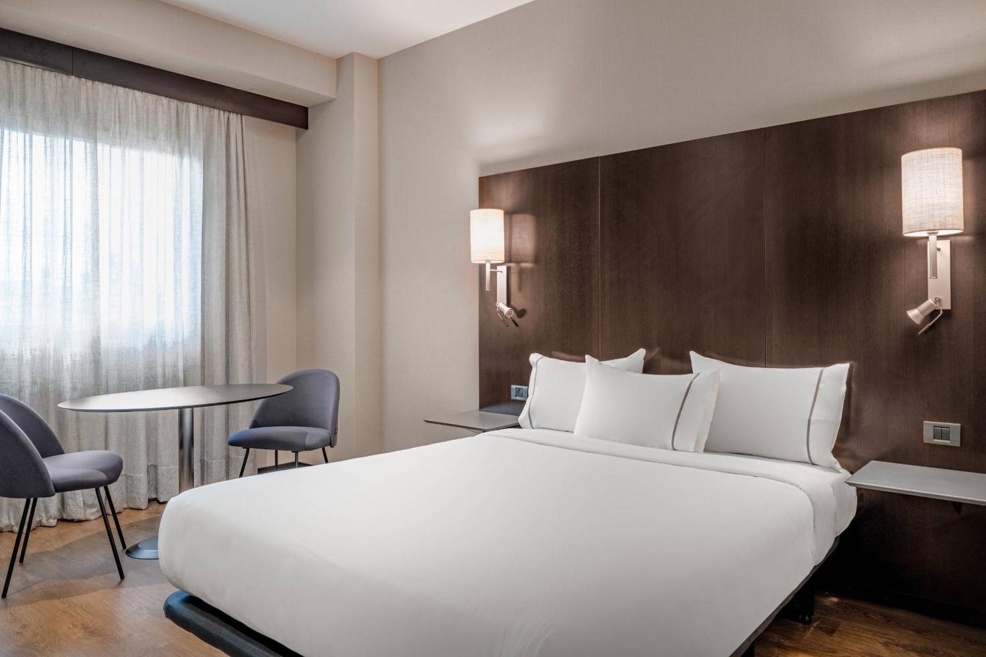 Ac Hotel Oviedo Forum By Marriott Eksteriør billede